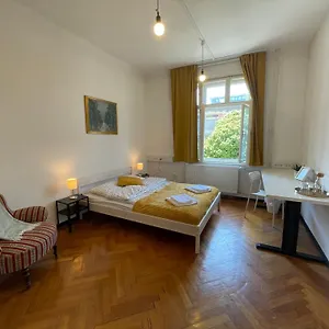 Elza Apartment